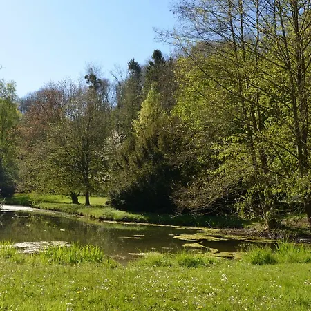 Le Domaine Des Terres Du Thil Pensionat