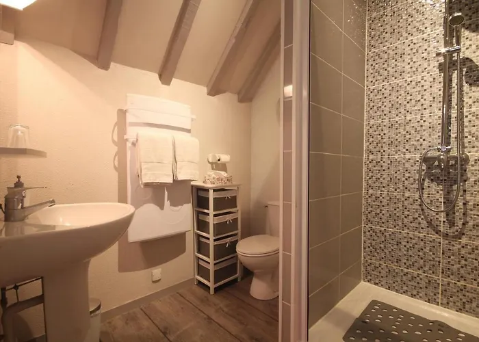 Le Domaine Des Terres Du Thil Pensjonat 3*