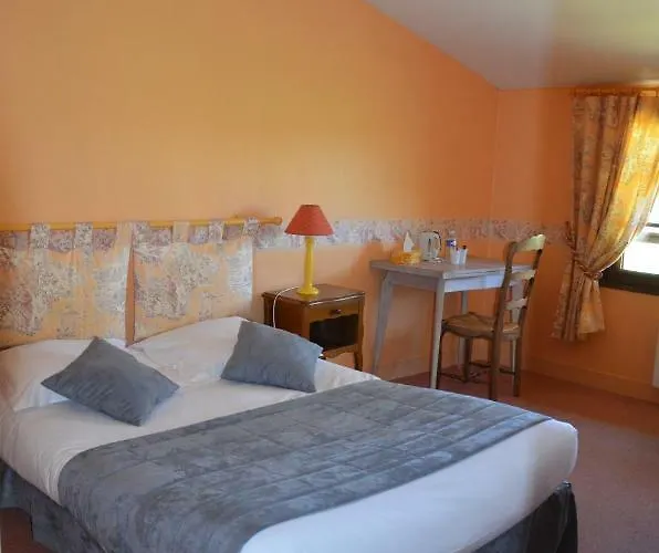 Pensjonat Le Domaine Des Terres Du Thil Canehan