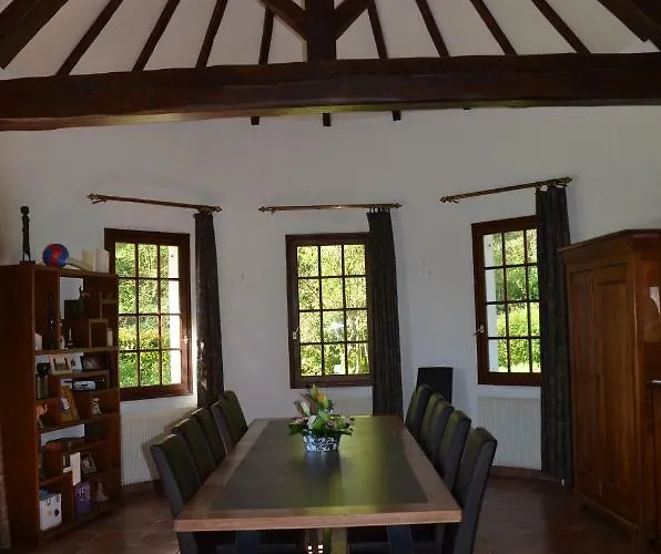 Le Domaine Des Terres Du Thil Pensjonat Canehan